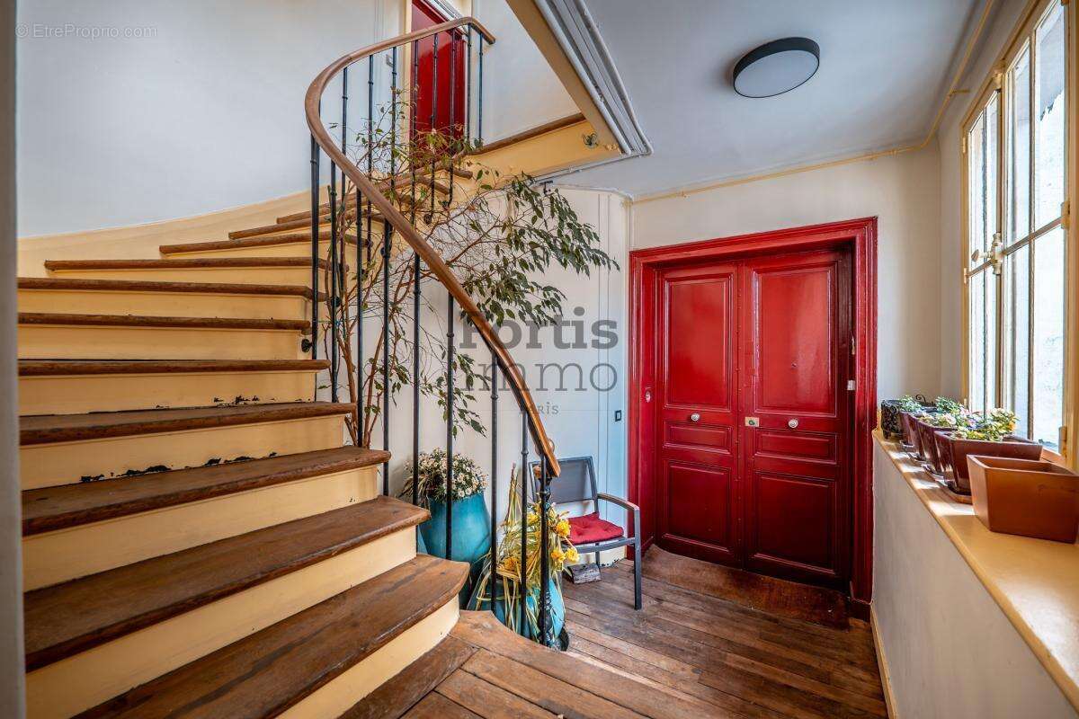 Appartement à PARIS-6E