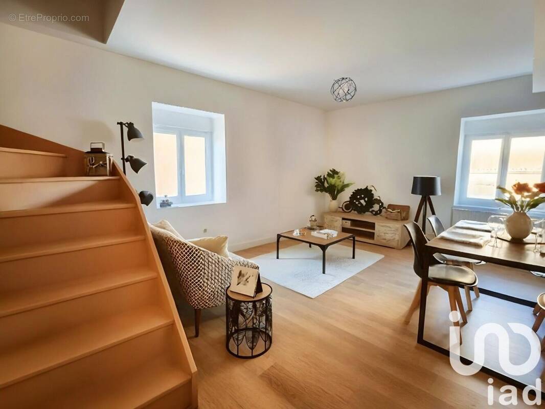 Photo 1 - Appartement à SAINT-LAURENT-DE-CHAMOUSSET