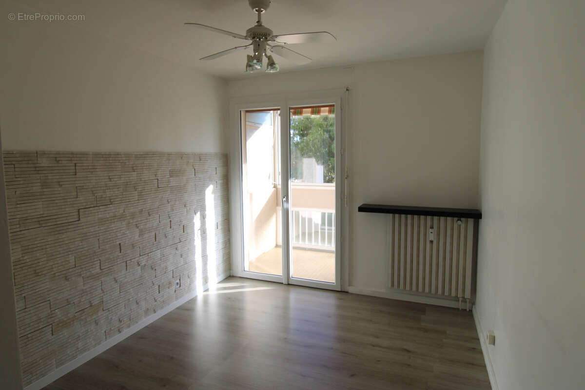 Appartement à HYERES