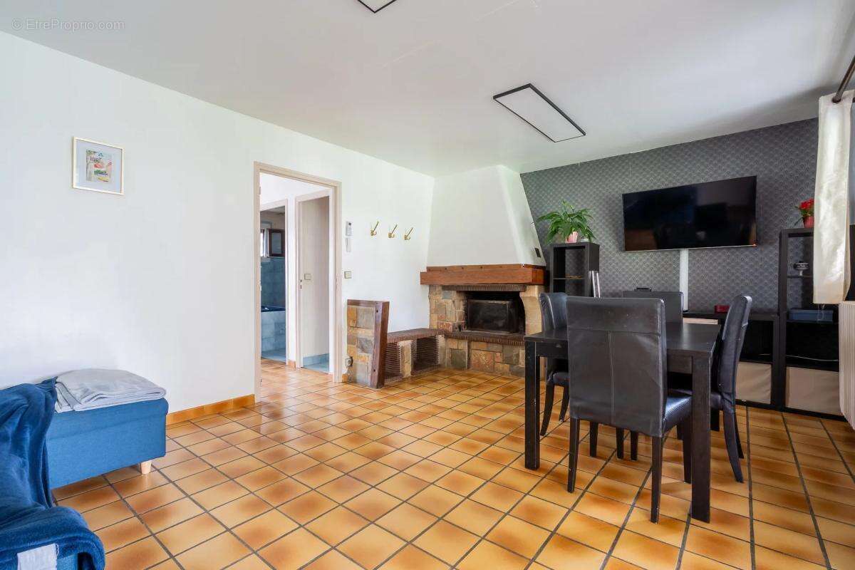 Maison à VITRY-SUR-SEINE