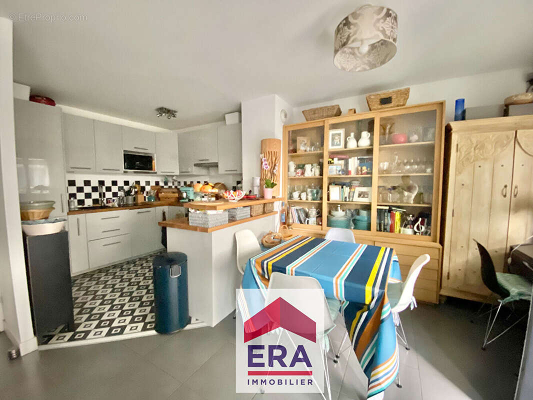 Appartement à SARTROUVILLE