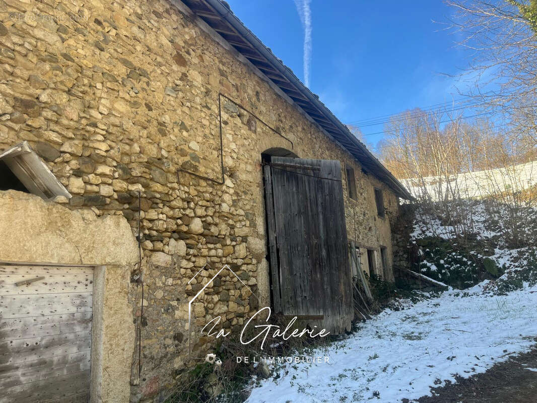 Maison à MONTAUD