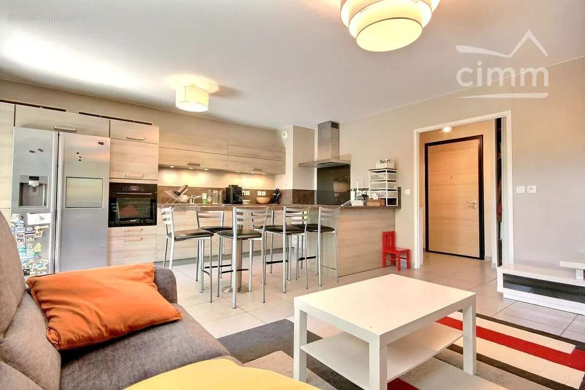 Appartement à MEYLAN