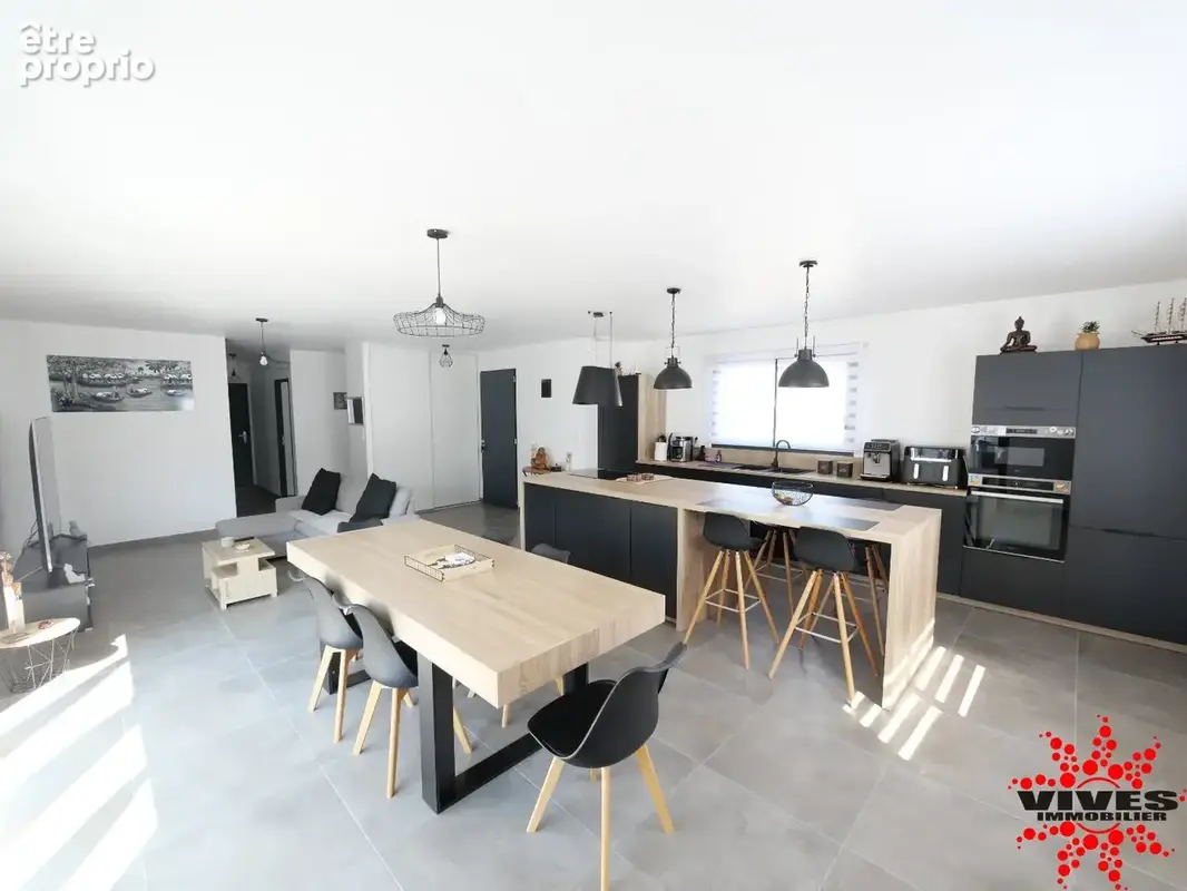 Villa T4 de plain-pied  Confort, calme et terrain piscinable - photo 3