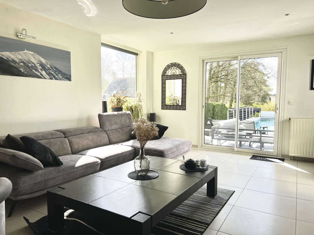 Maison à MARCOUSSIS