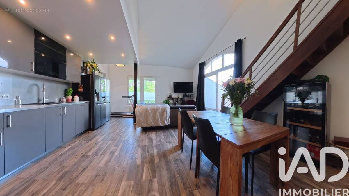 Photo 1 - Appartement à ERAGNY