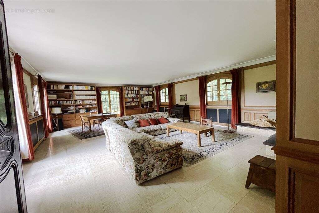 Maison à SUCY-EN-BRIE