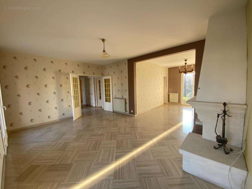 Maison à MORSANG-SUR-ORGE