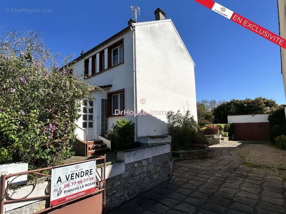 Maison à LIMAY