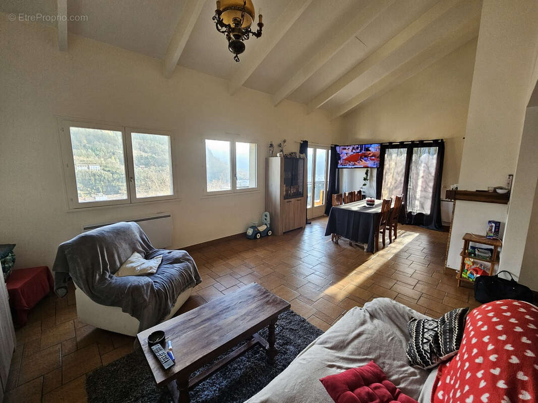 Maison à SAINT-CLAUDE