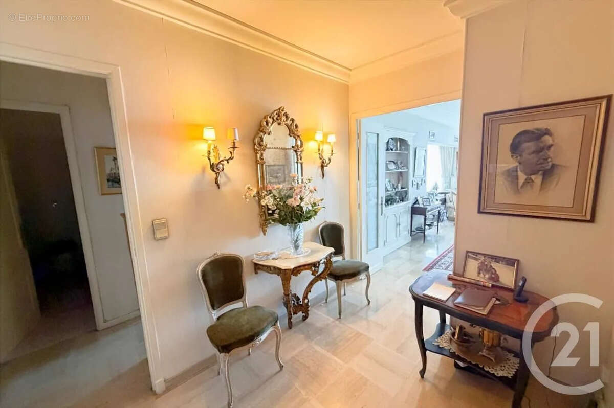 Appartement 139 m² à Nice  - photo 9