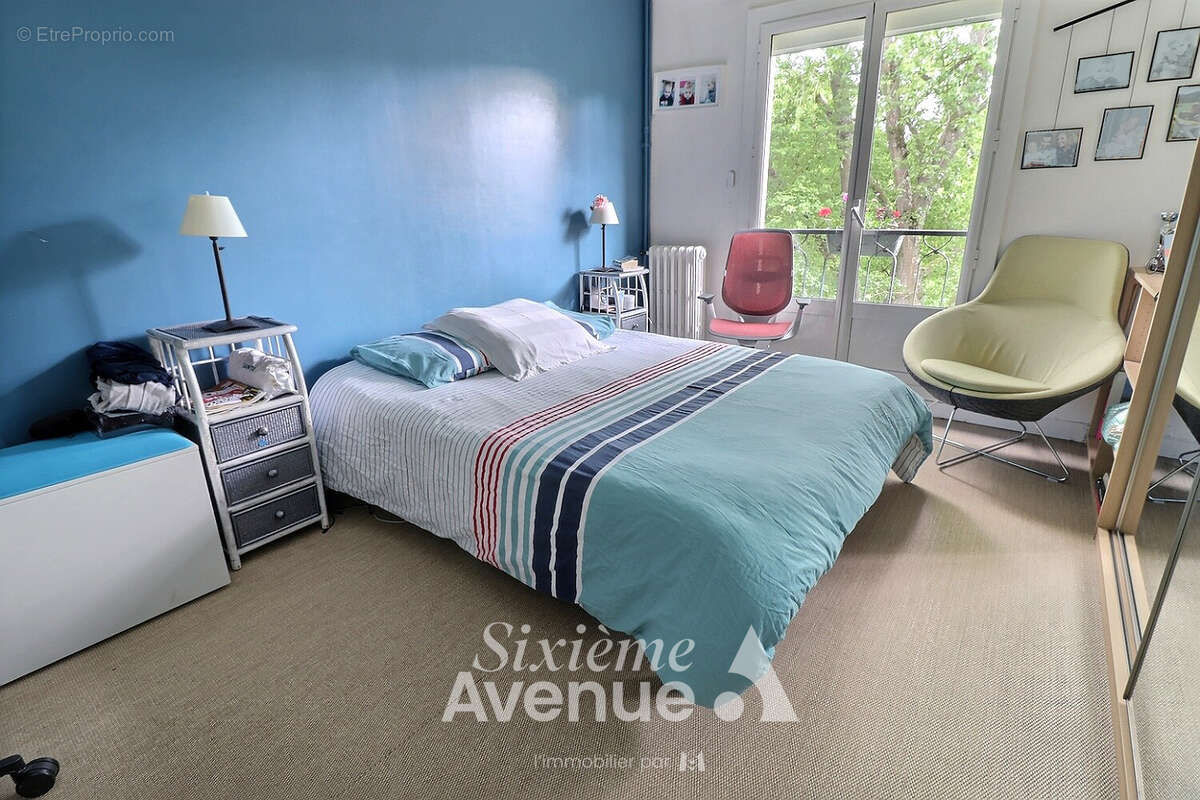 Appartement à VILLE-D'AVRAY