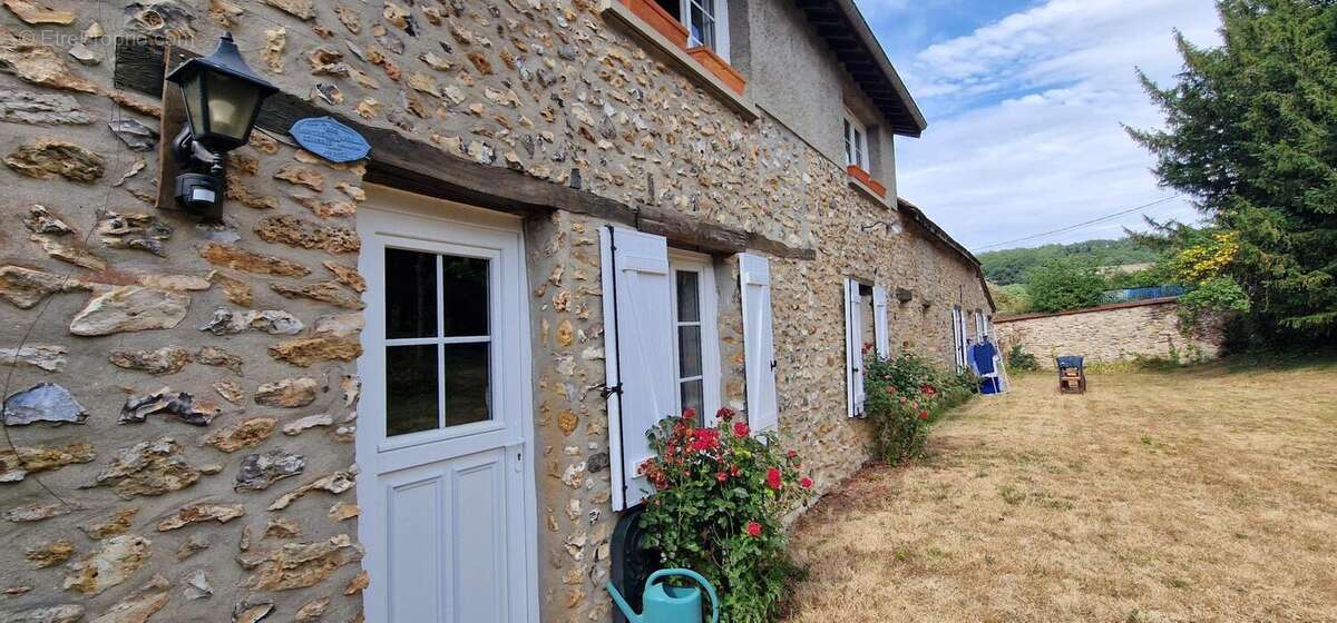 Maison 164 m² à Pacy-Sur-Eure  - photo 4