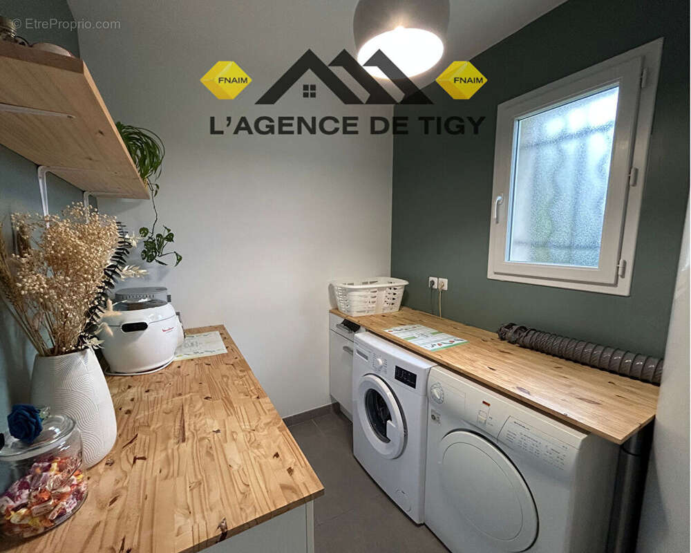 Maison à NEUVY-EN-SULLIAS