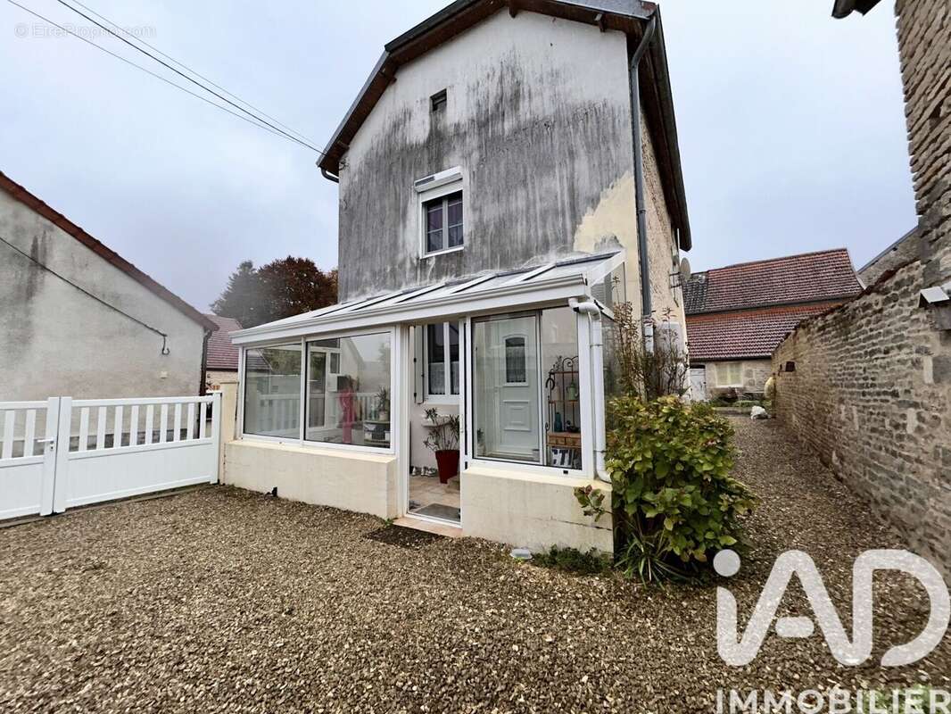 Photo 4 - Maison à LATRECEY-ORMOY-SUR-AUBE