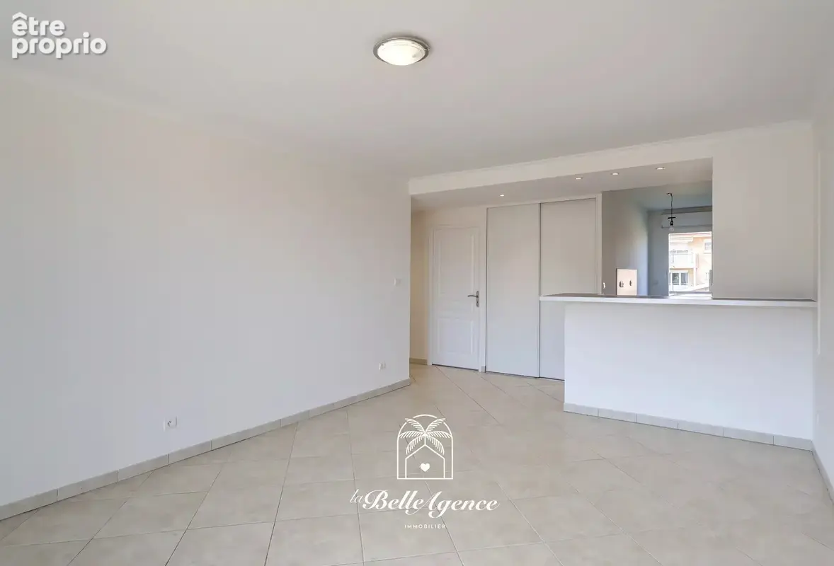 St Laurent du Var 3P 66m² - Avant dernier étage vue mer "Malone" - photo 7