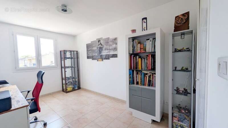 Maison à SAINT-MARTIN-DE-CRAU