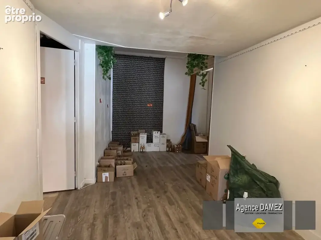 Local commercial à vendre à dourdan - emplacement privilégié face au château ? 65 m² + sous-sol - photo 4