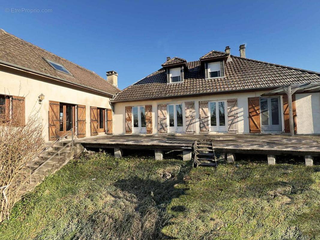 Maison à TOURTOIRAC