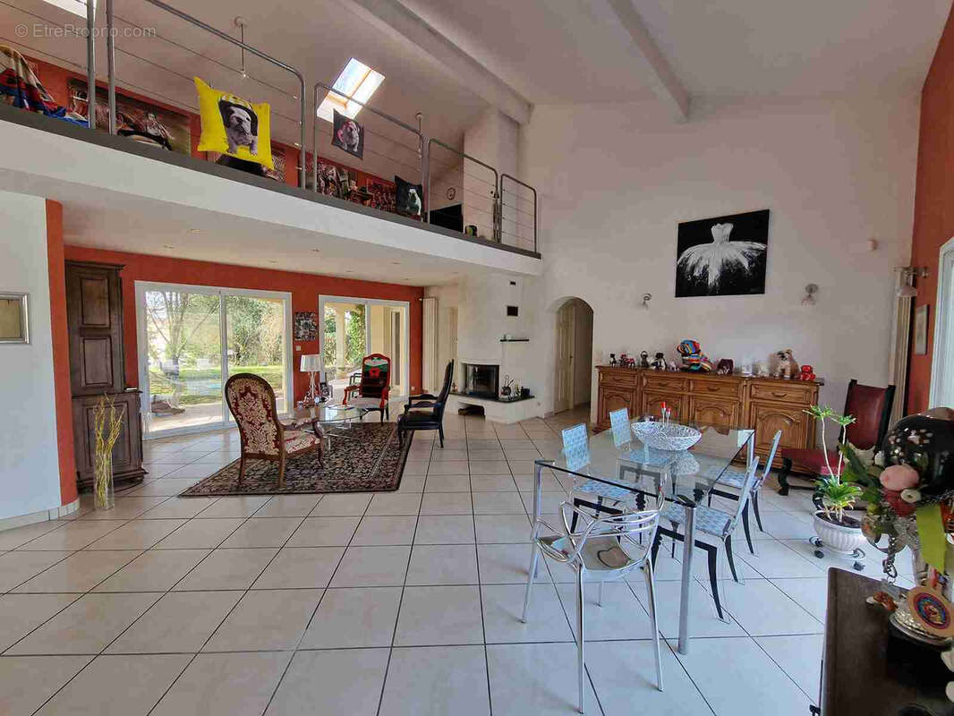 Maison à PLASSAC
