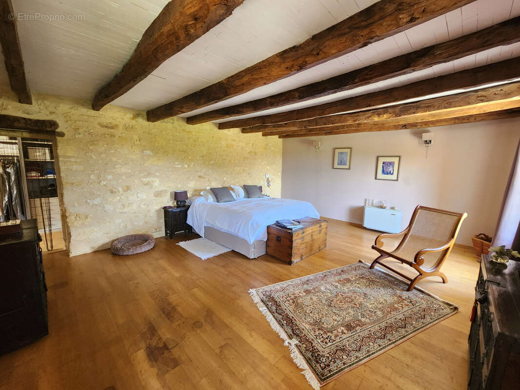 Maison à SARLAT-LA-CANEDA