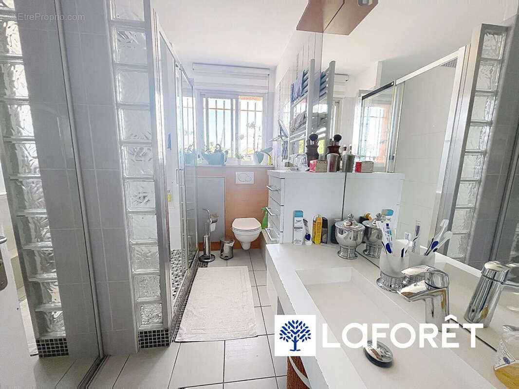 Bien d'exception - duplex toit-terrasse vue mer - secteur vespins - cagnes sur mer - photo 15