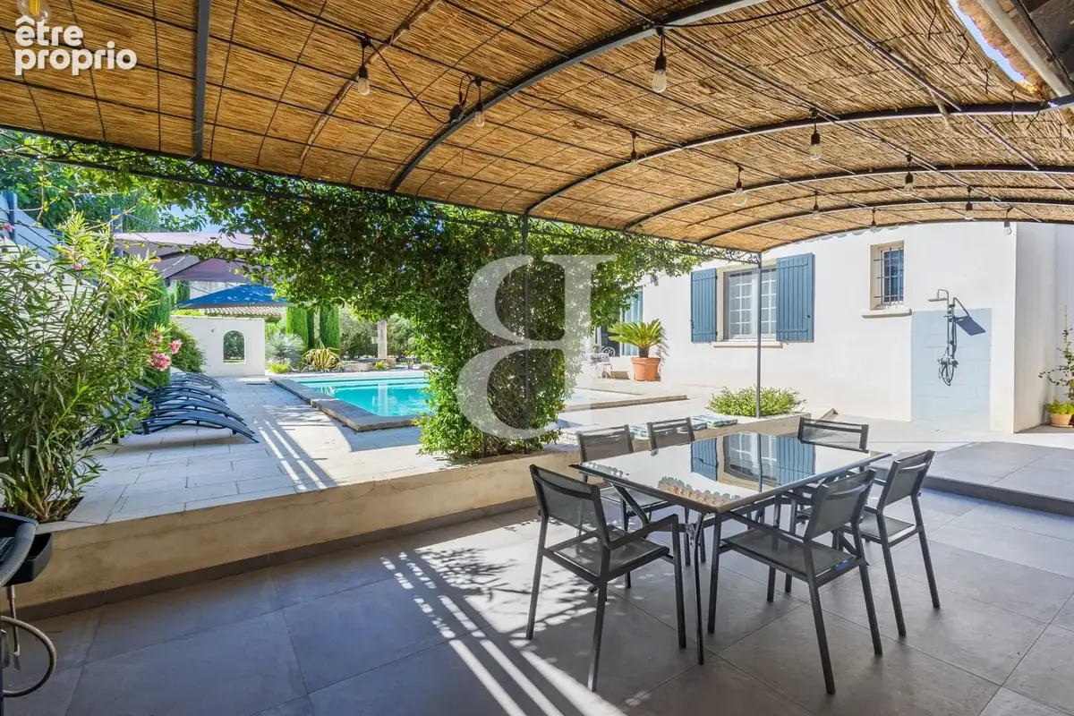 Maison 8 pièces 200 m² à vendre à Saint-Remy-De-Provence (13210) - photo 8