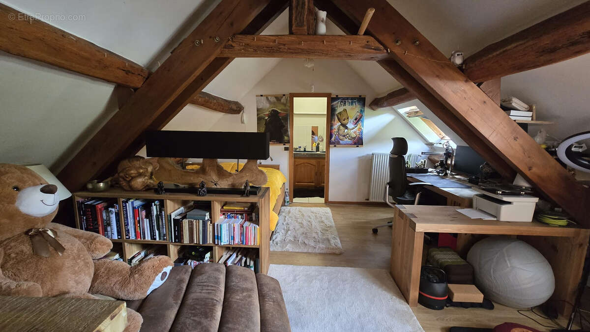 Maison à LONGVILLIERS