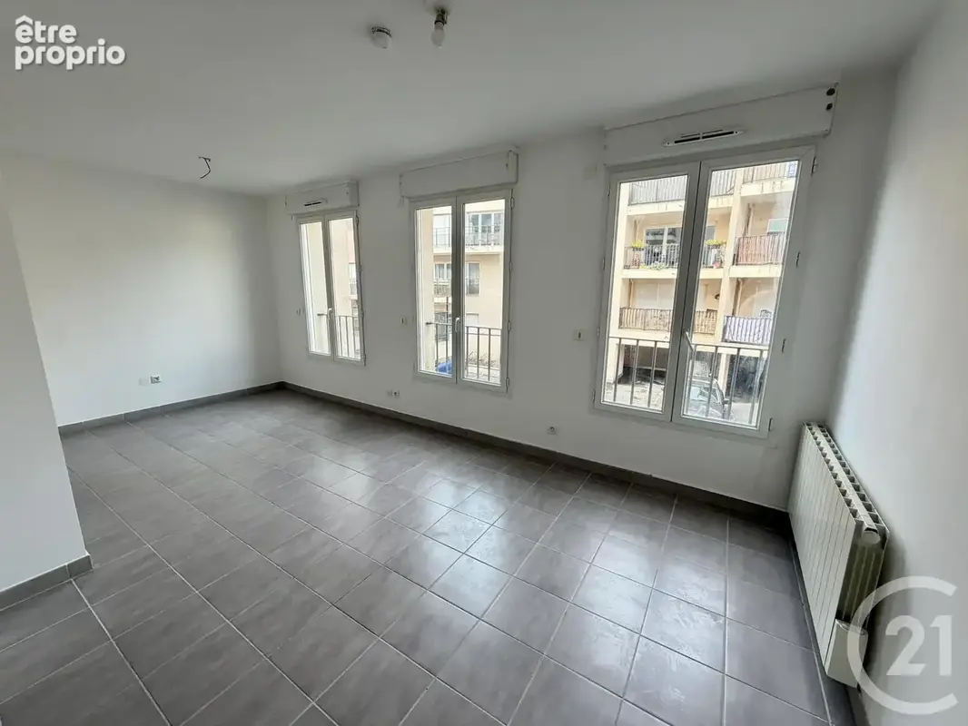 Appartement 1 pièce 26 m² à vendre à Dammartin-En-Goele (77230) - photo 3
