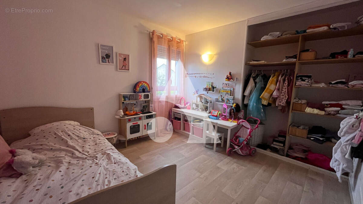 Maison à RIS-ORANGIS