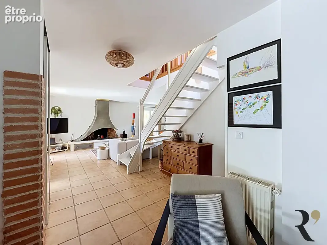 Maison familiale 4 chambres 165m2 avec piscine au calme - photo 5