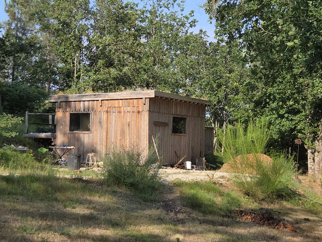 Ensemble de 3 habitations sur un parc de 2ha76 avec étang! - photo 39