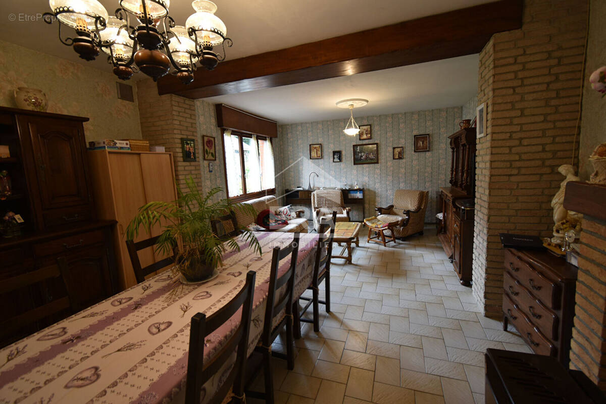 Maison à FERFAY