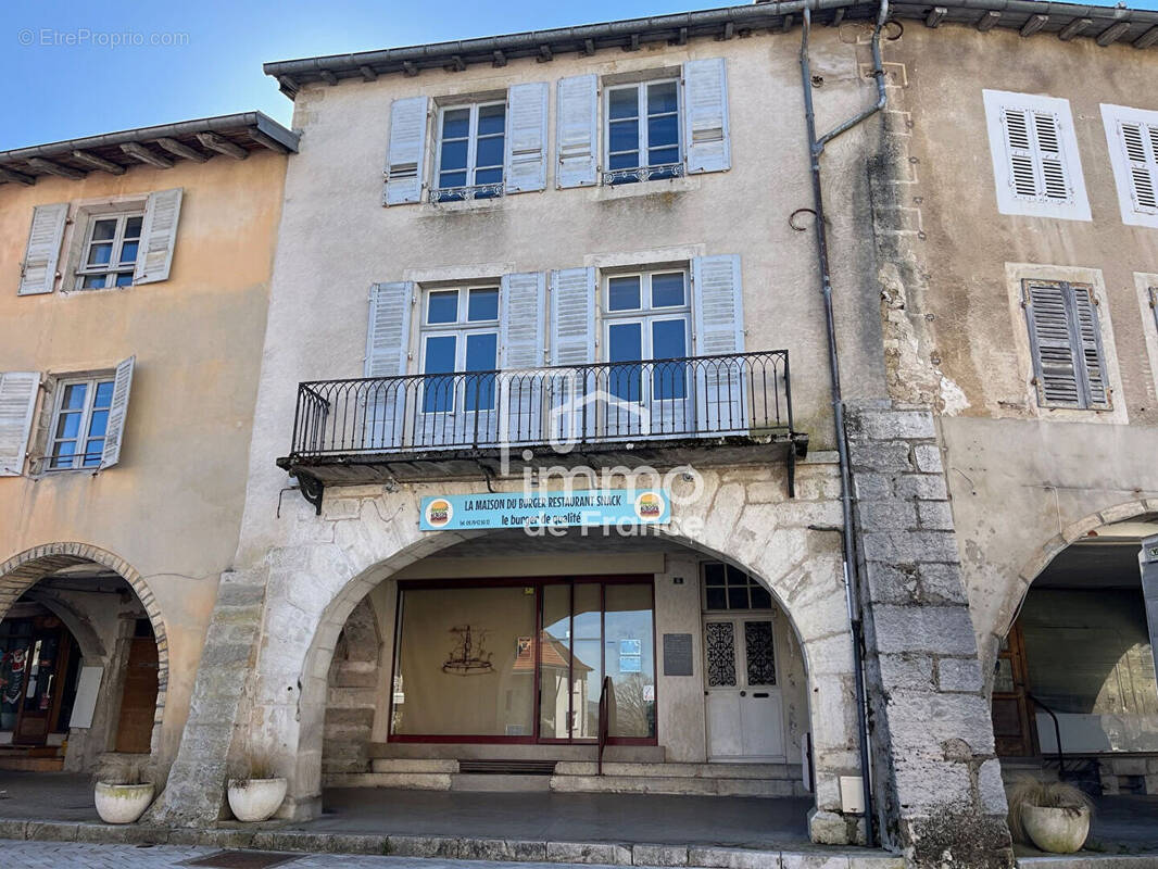 Appartement à ARINTHOD
