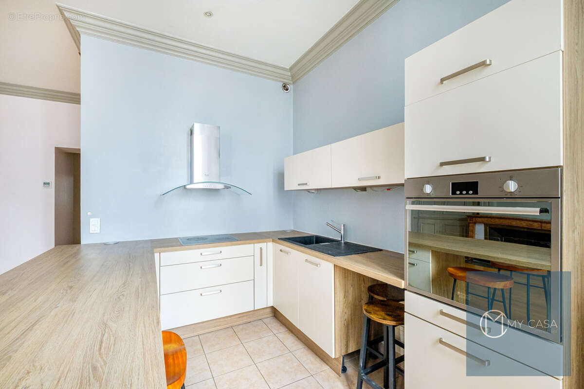 Appartement à LYON-1E