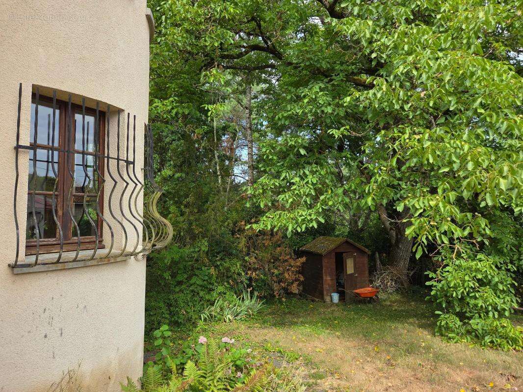 Maison 6 pièces de 143 m² à Moussac - photo 9