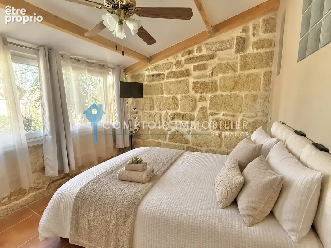 Au cœur de la Petite Camargue, une belle maison de campagne avec piscine et garage - photo 6