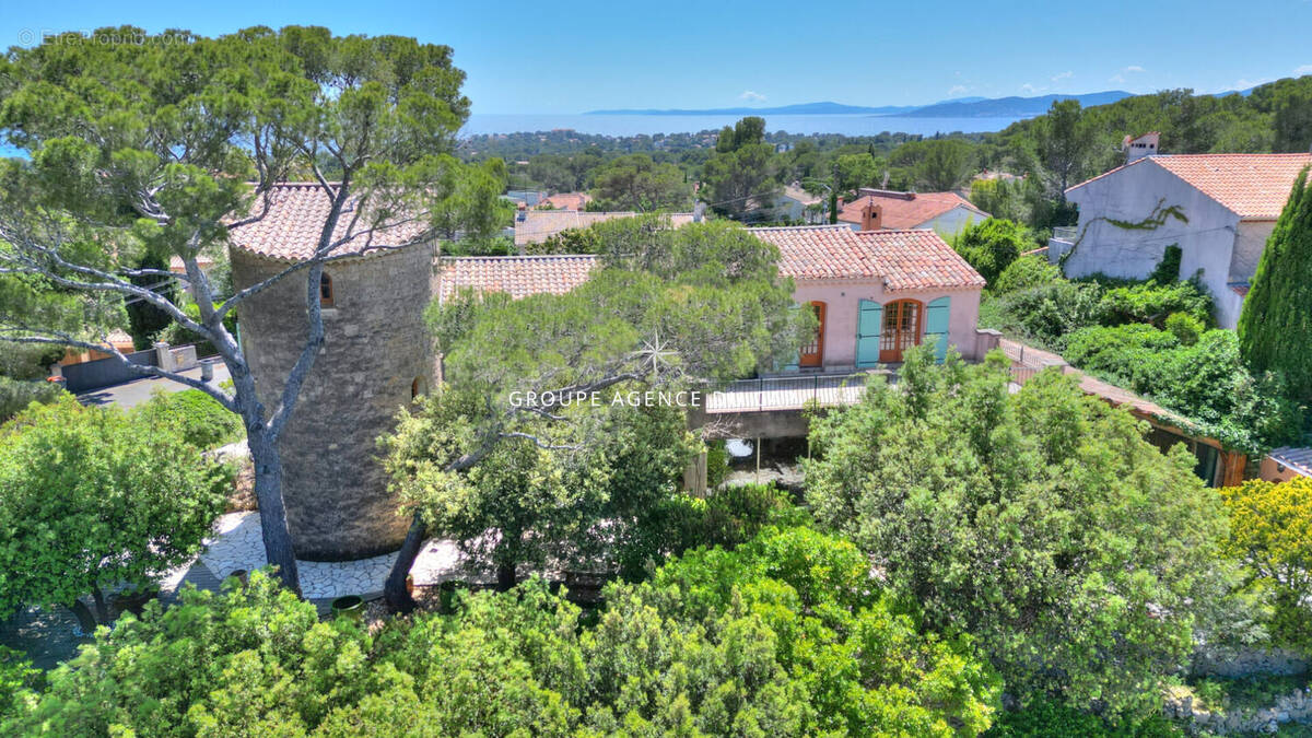 Maison à SAINT-RAPHAEL