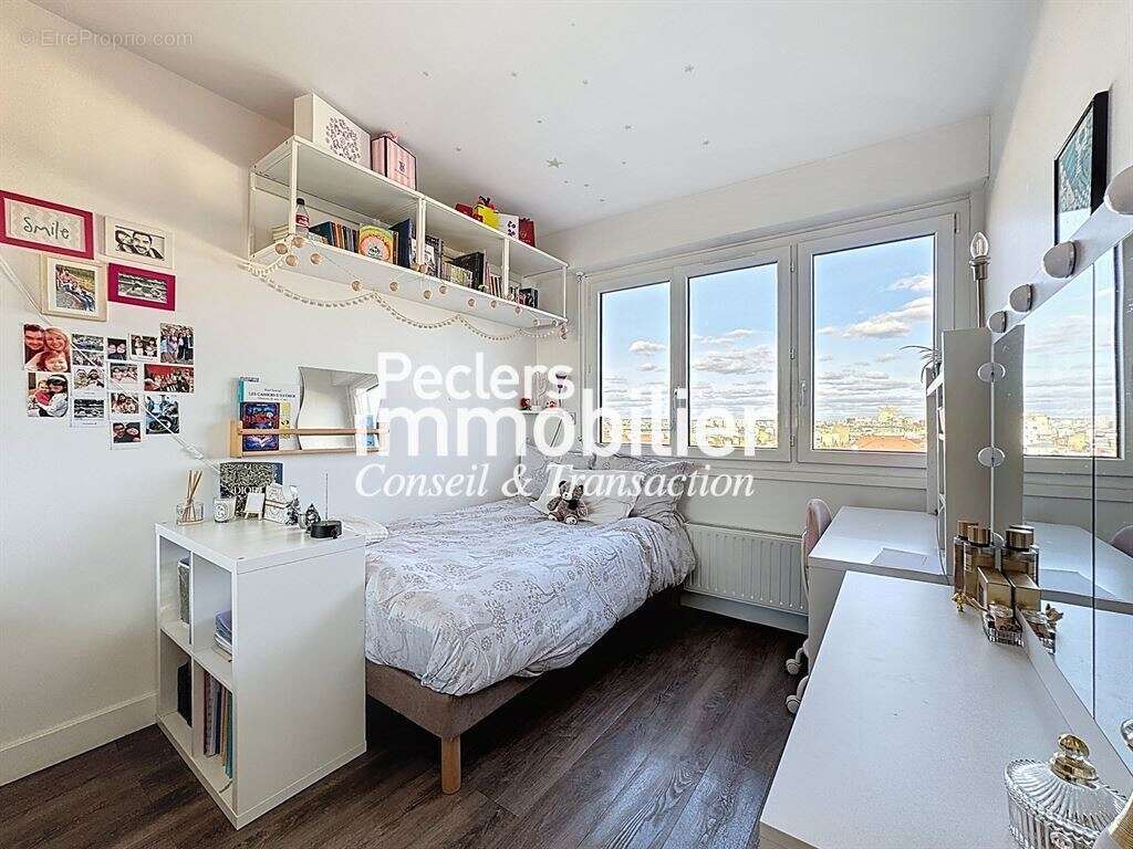Appartement à RUEIL-MALMAISON