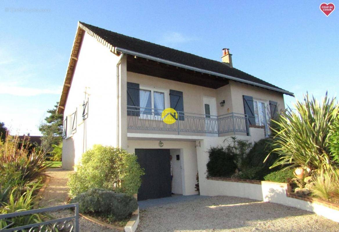 Maison à MONTRICHARD