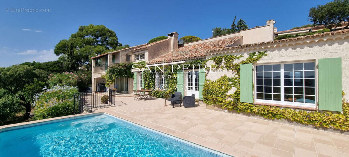Maison à LES ISSAMBRES