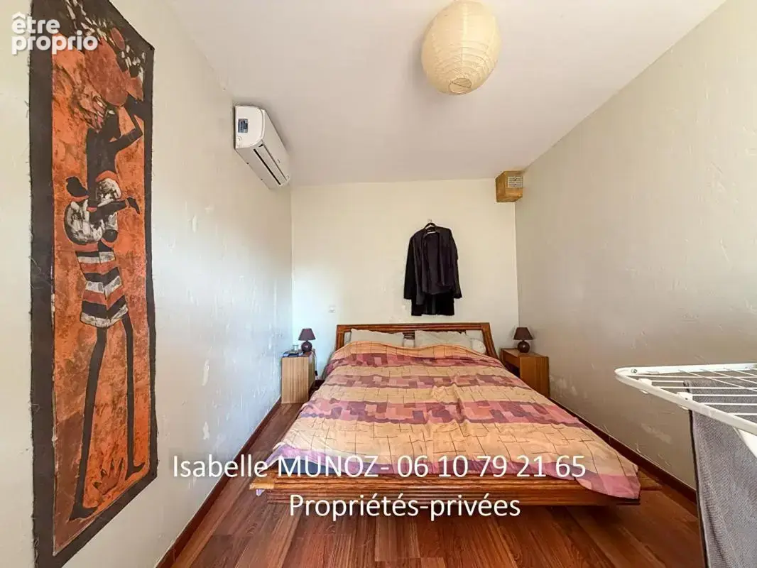 Immeuble Riom, 122 m2 et 180m2 de dépendances (grange avec parking, cave voutée?) - photo 11