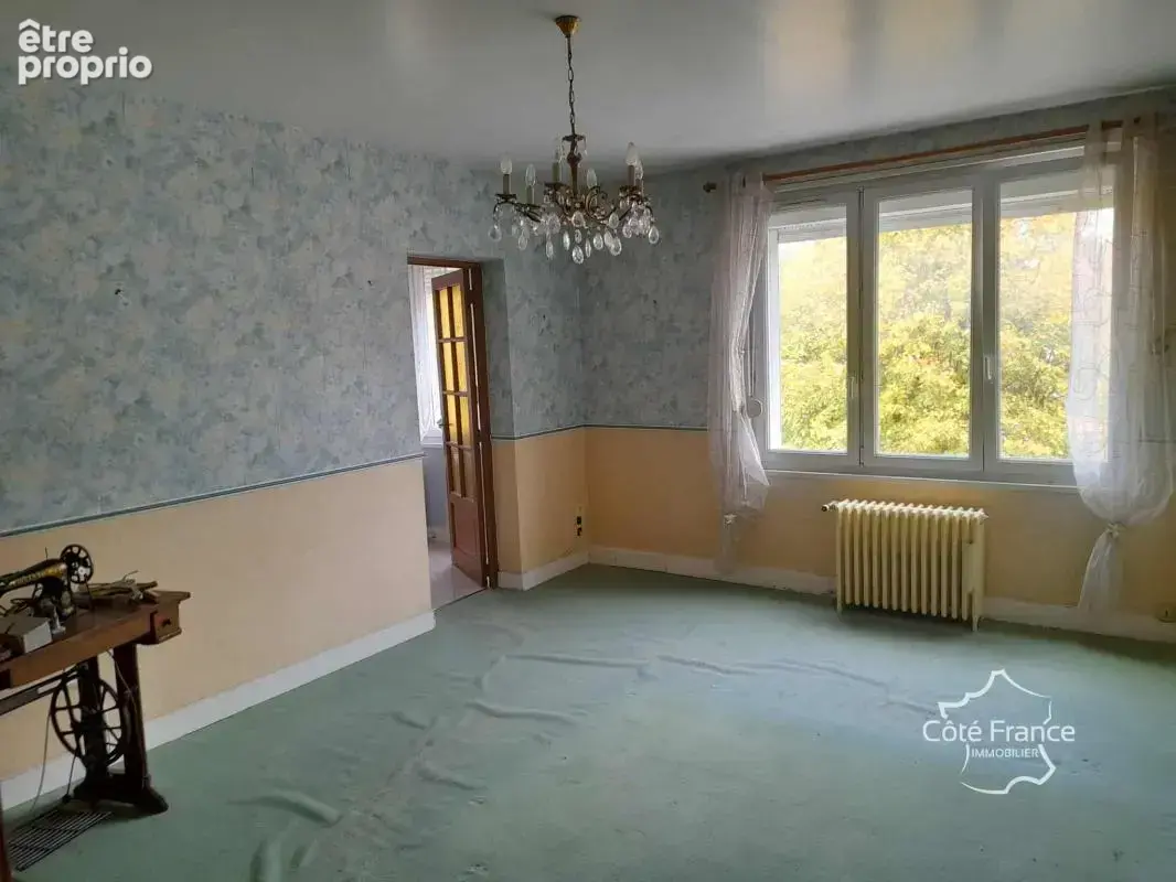 Maison idéalement située, beaux volumes - photo 9