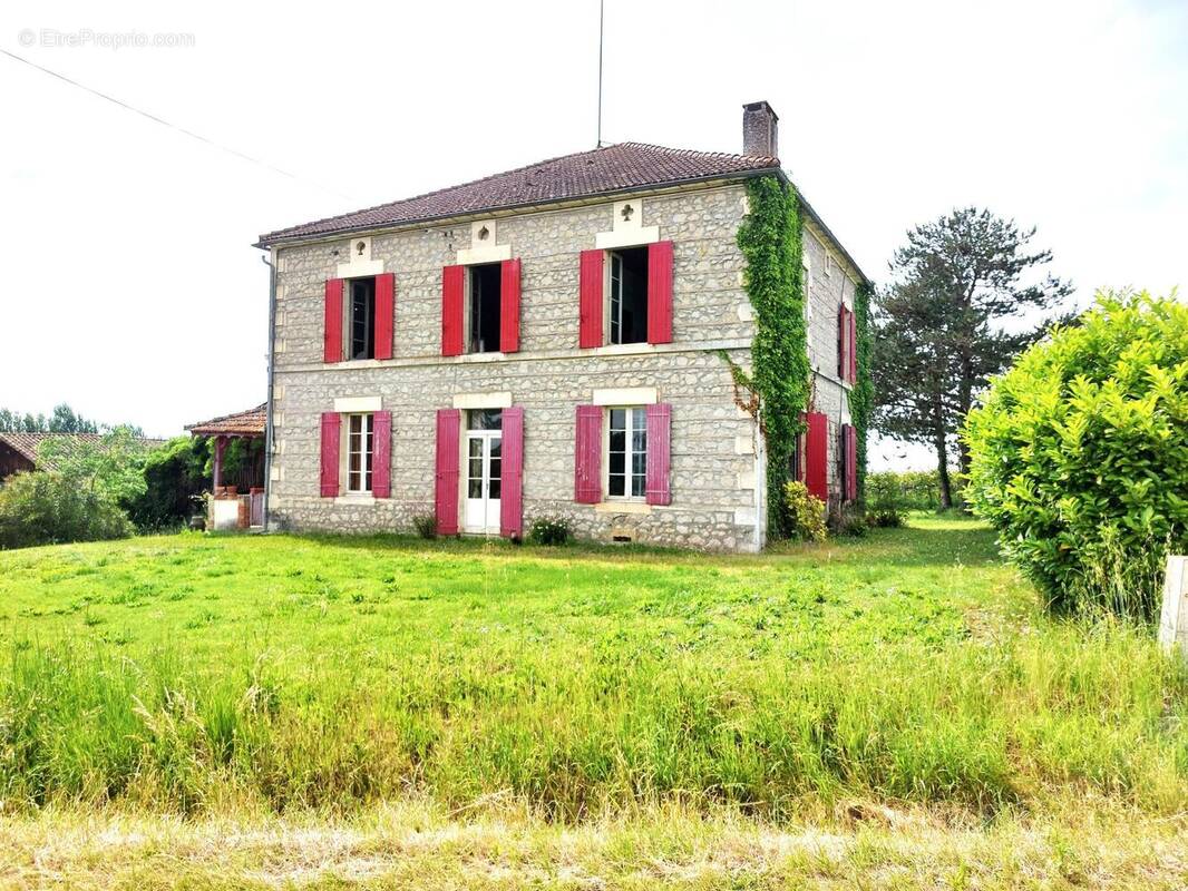 Photo 1 - Maison à FAUILLET