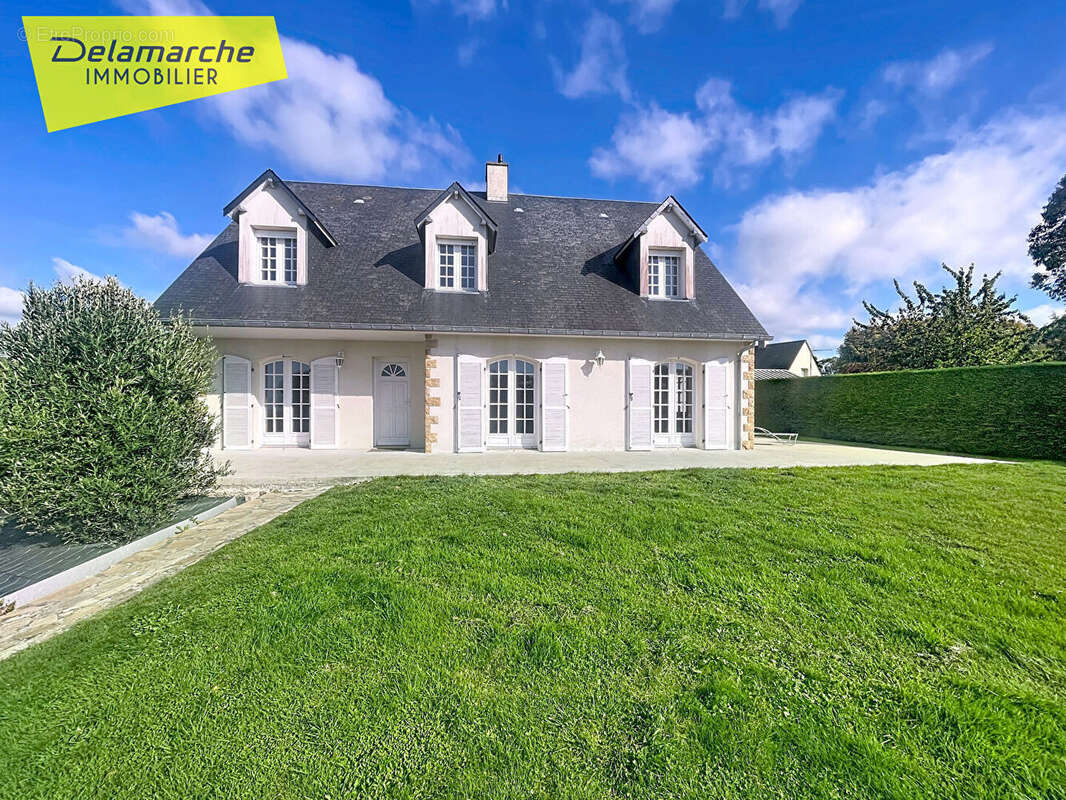 Maison à BREHAL