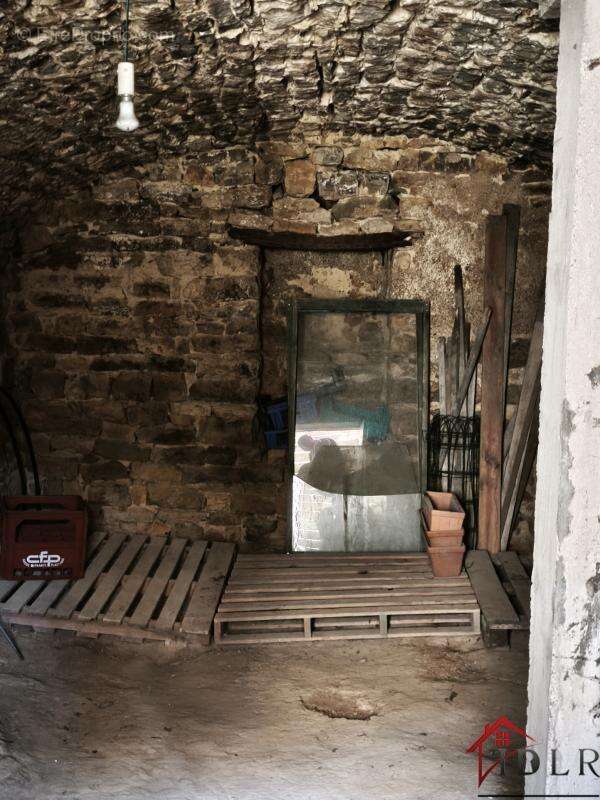 maison de type f6, 157 m2 sur un terrain de 533 m2 - photo 10