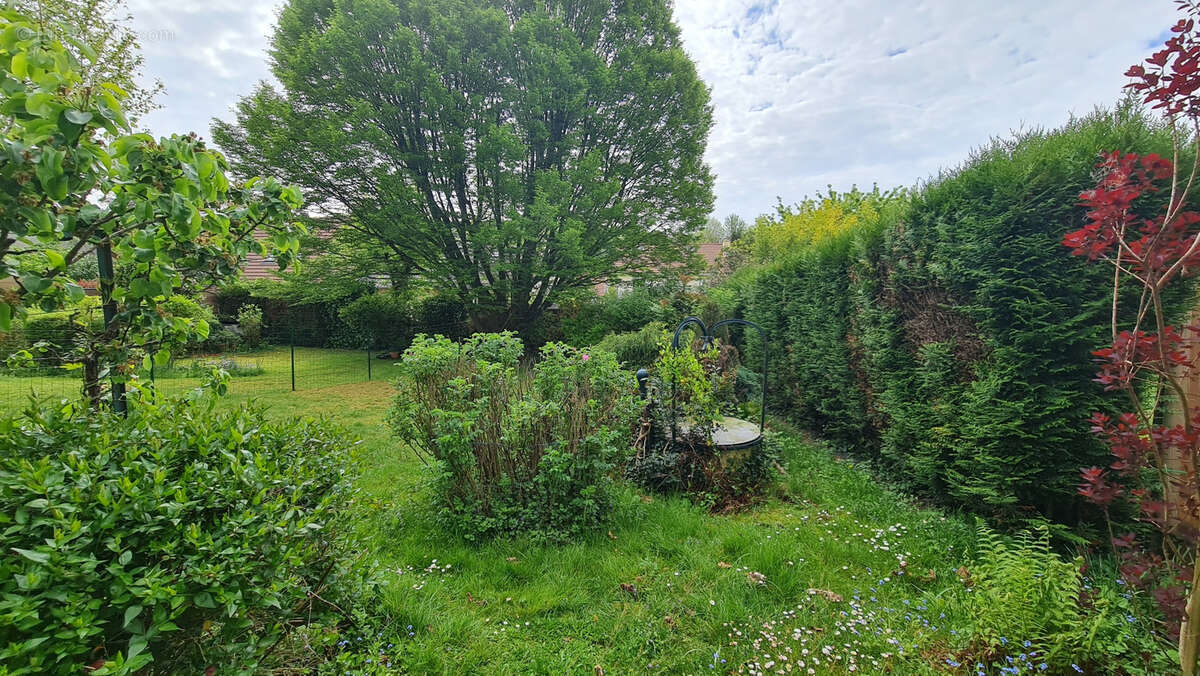 Maison à BURES-SUR-YVETTE