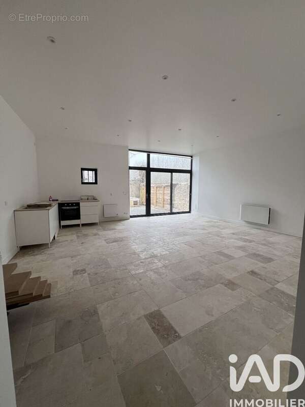 Maison 126 m² à Ballan-Mire  - photo 4