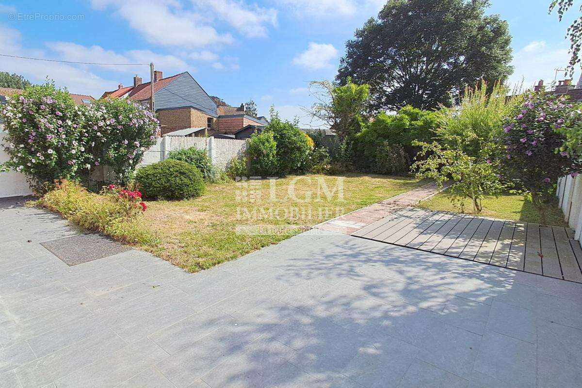 Maison semi-individuelle- 111m2- Centre Steenvoorde - photo 11