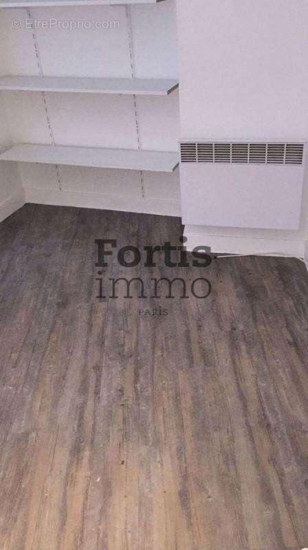 Appartement à PARIS-2E